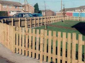 SAS Wooden Round Fencing | SAS Shelters